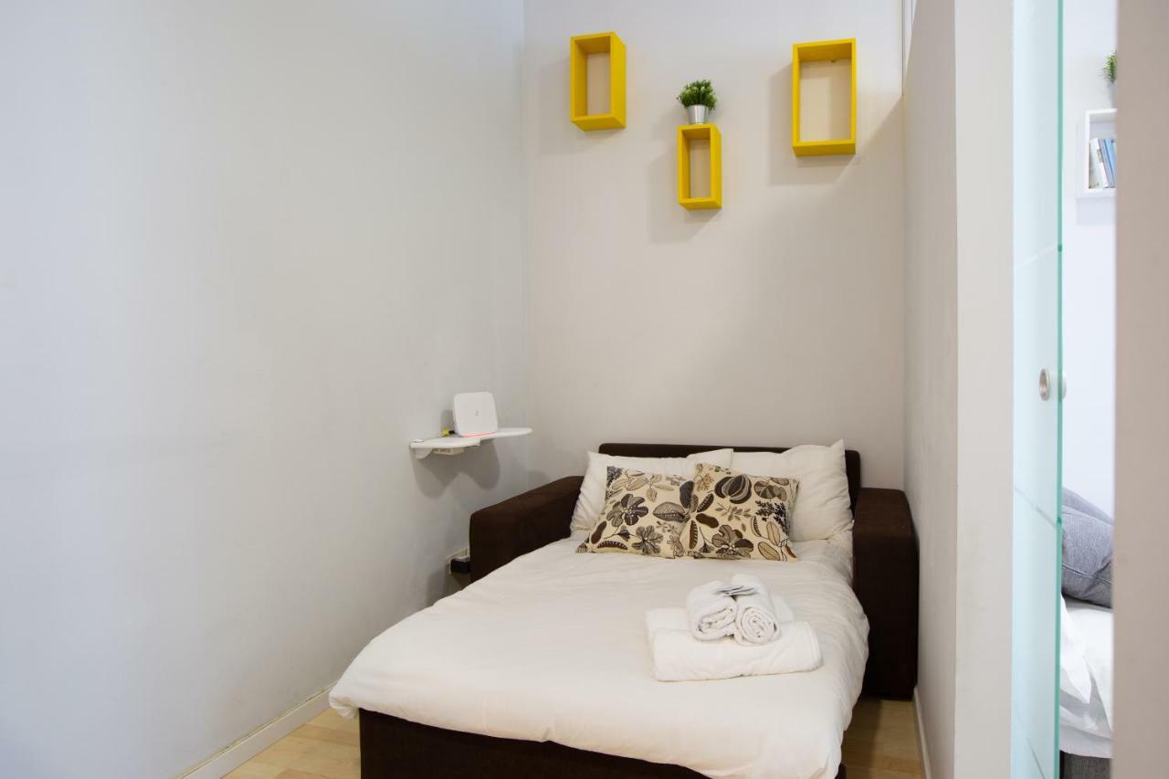 Apartment Veniero 12 Milan Bagian luar foto